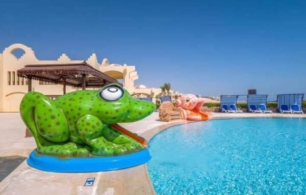 Frog shaped slide - Al-Ahram Fiberglass Company - 2