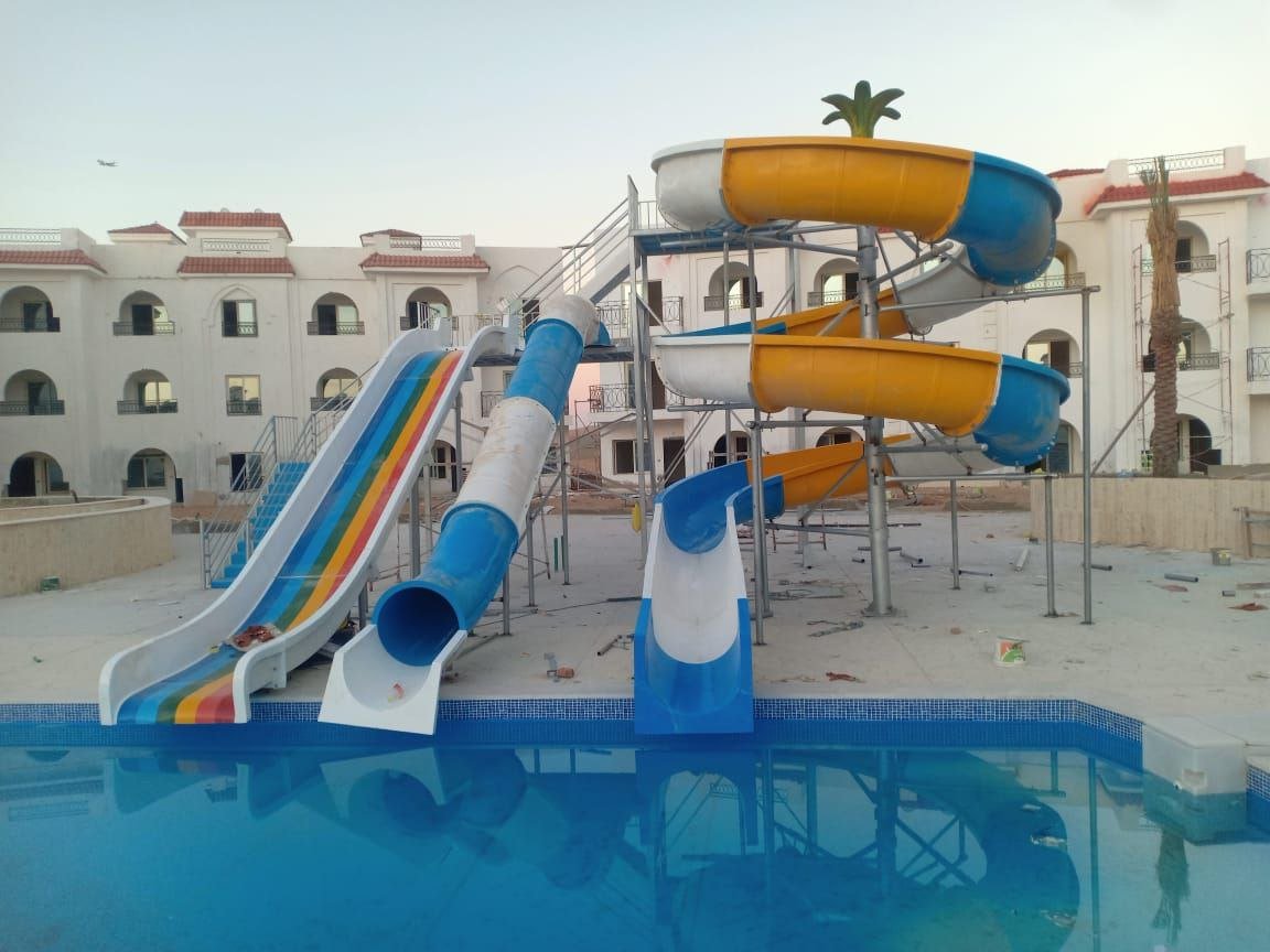 اكوا فيبر جلاس 4 متر شلال واحد وأنبوب وحلزوني 1 اكوا فيبر جلاس 4 متر شلال واحد وأنبوب وحلزوني