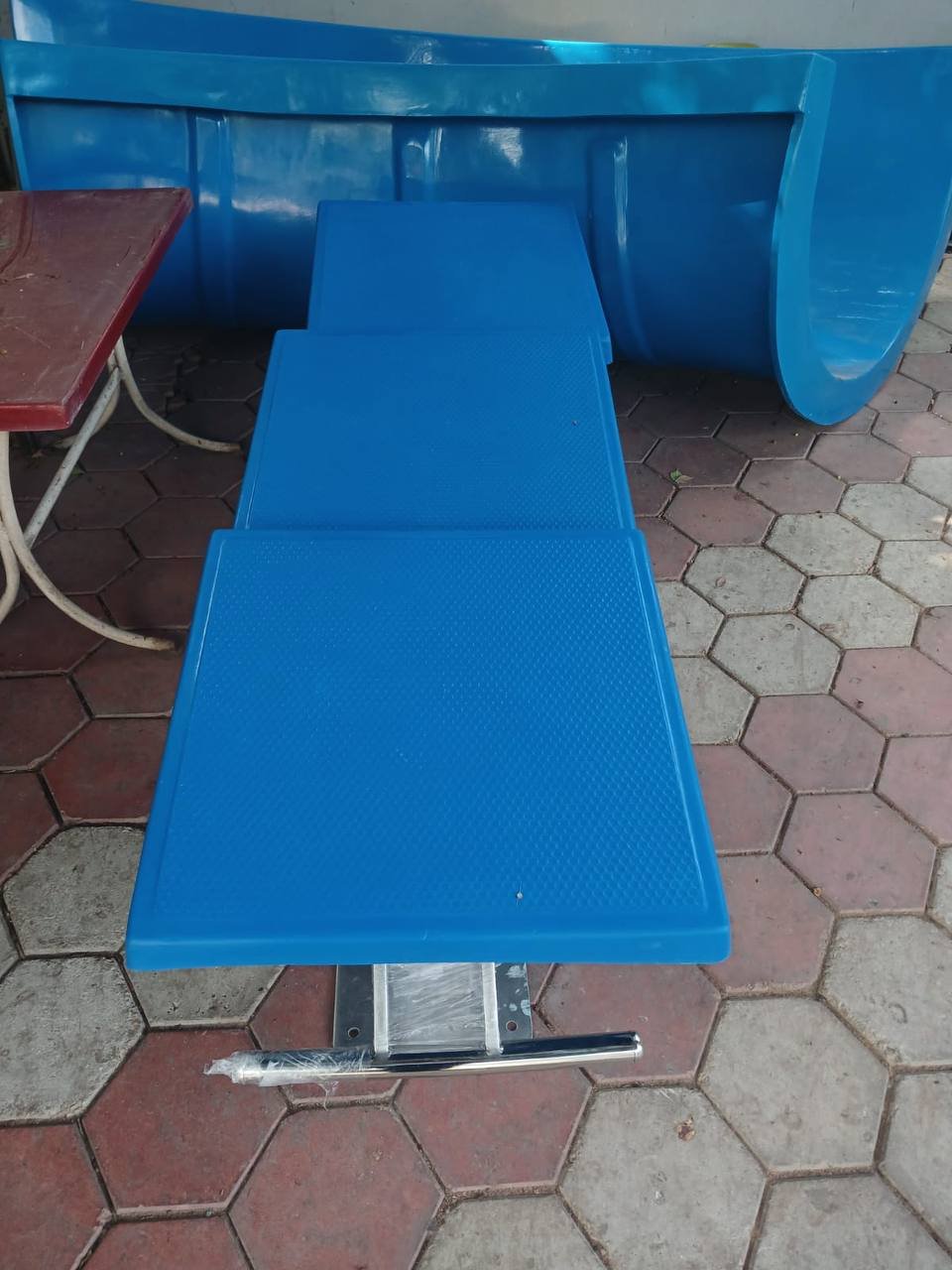 مناط حمام سباحة فيبر جلاس 2 مناط حمام سباحة فيبر جلاس - الصورة 2