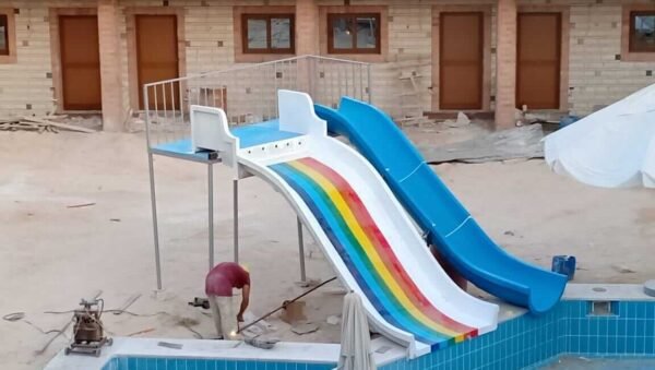 شلال مائى زحليق اربعه حارة